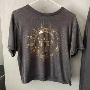 Live by the sun crop top